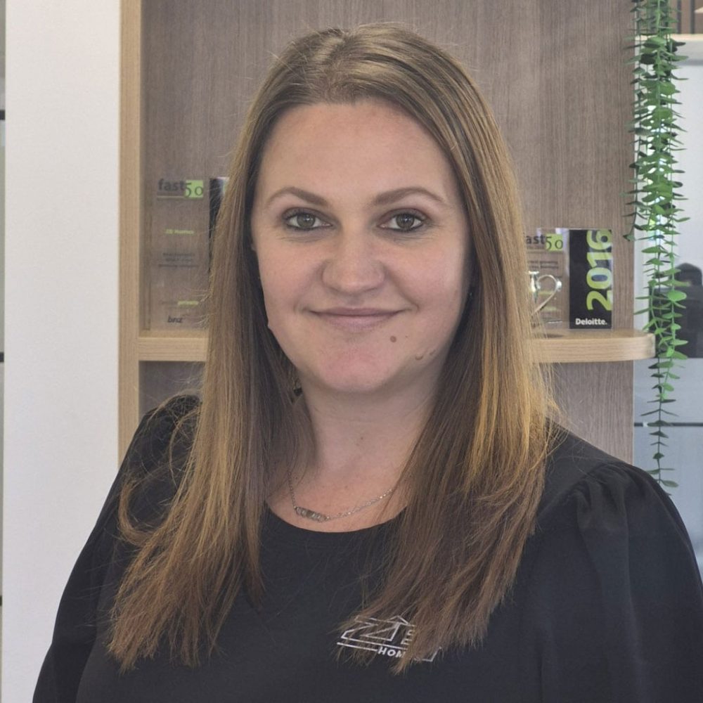 roxanne-team-member-zb-homes-waikato-1